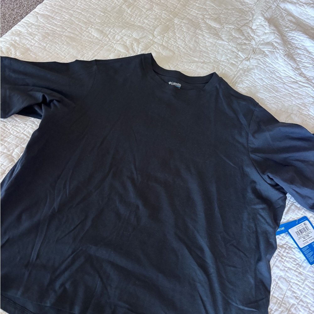 Columbia Women’s Black Short-Sleeve Performance Tee